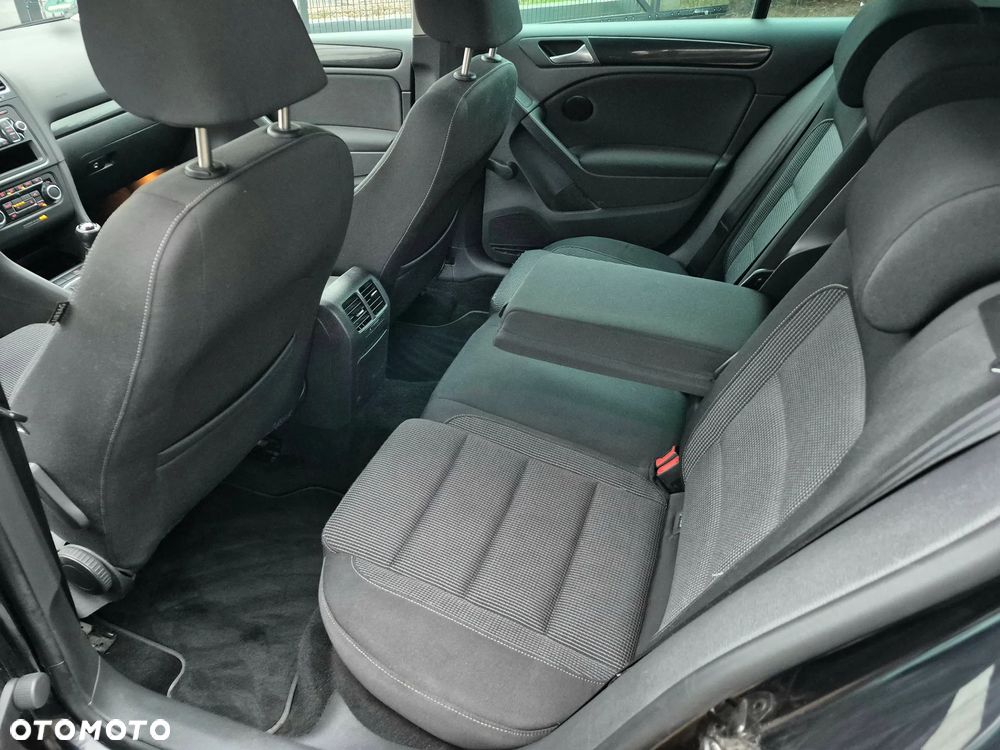 Volkswagen Golf 1.6 Edition - 17