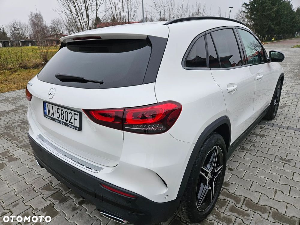 Mercedes-Benz GLA 200 AMG Line - 5