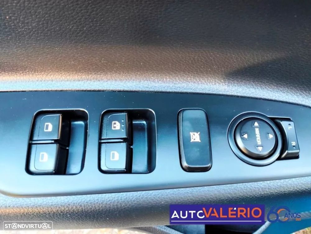 Kia Stonic 1.2 Dynamic - 13