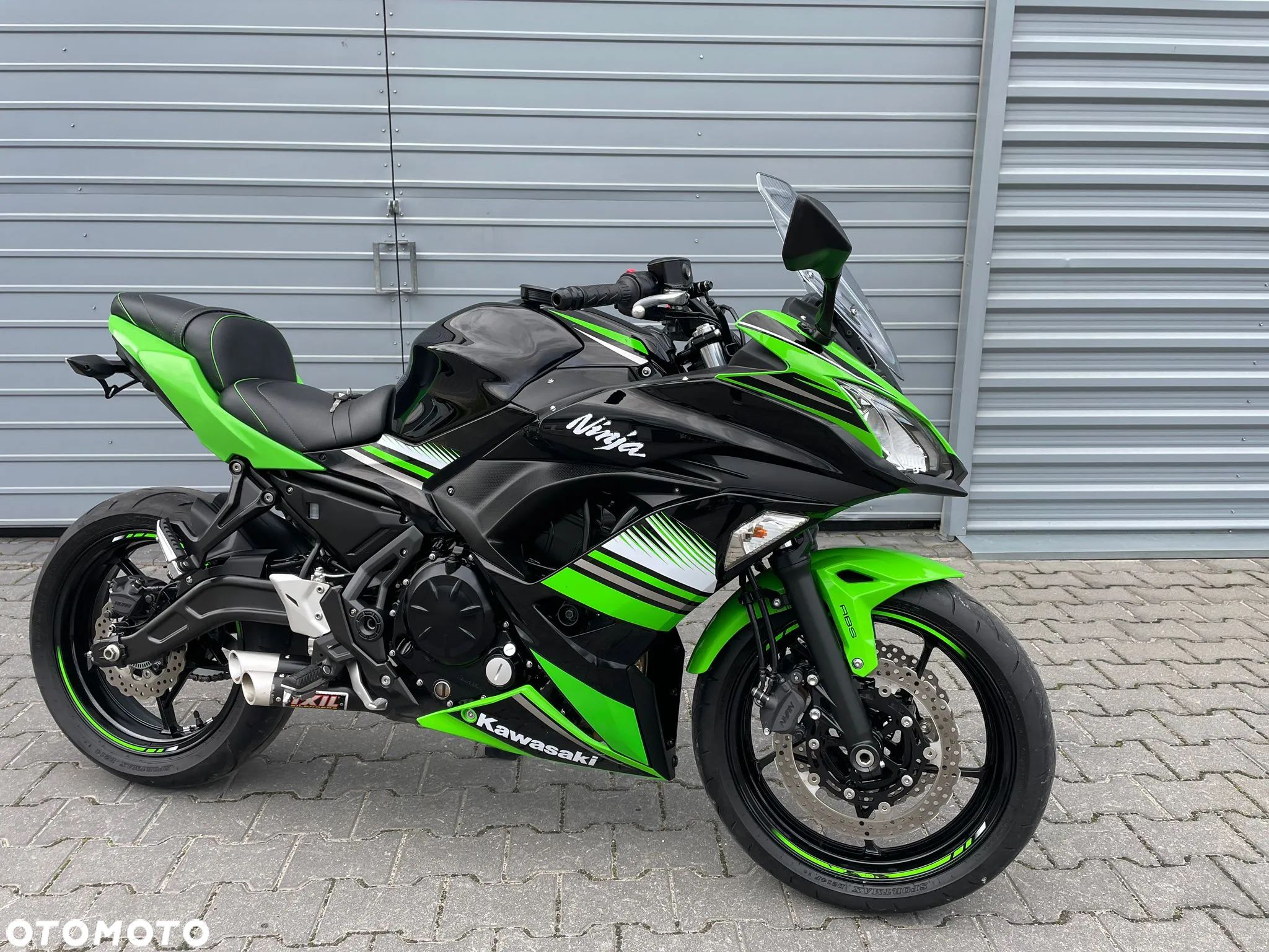 Kawasaki Ninja - 1