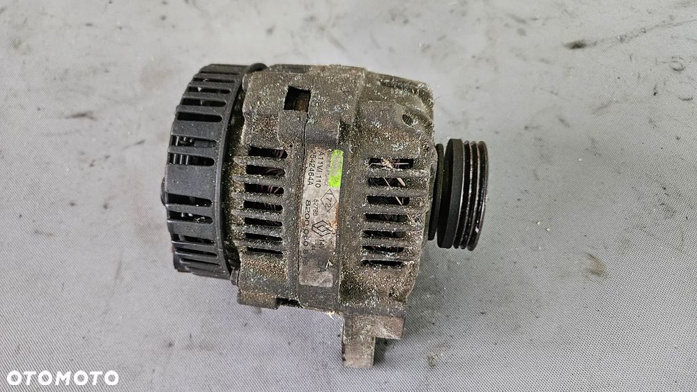 Alternator Renault Clio II 1,2 benzyna 75A 8200060816 Valeo - 1