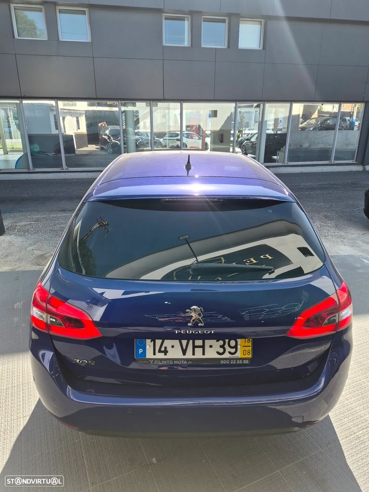Peugeot 308 SW 1.2 PureTech Style - 8