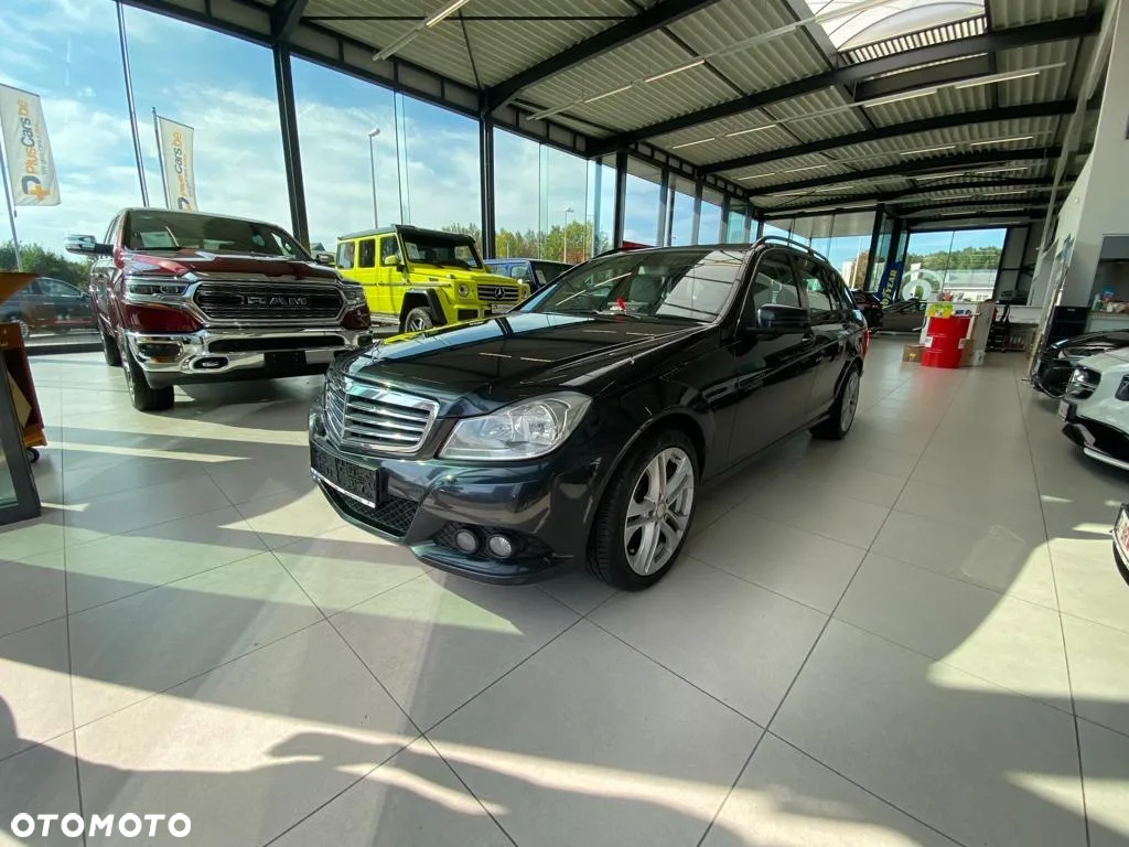 Mercedes-Benz Klasa C 180 T CDI DPF (BlueEFFICIENCY) 7G-TRONIC Elegance - 10