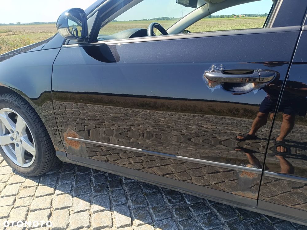 Volkswagen Passat 2.0 TDI DPF Comfortline - 12