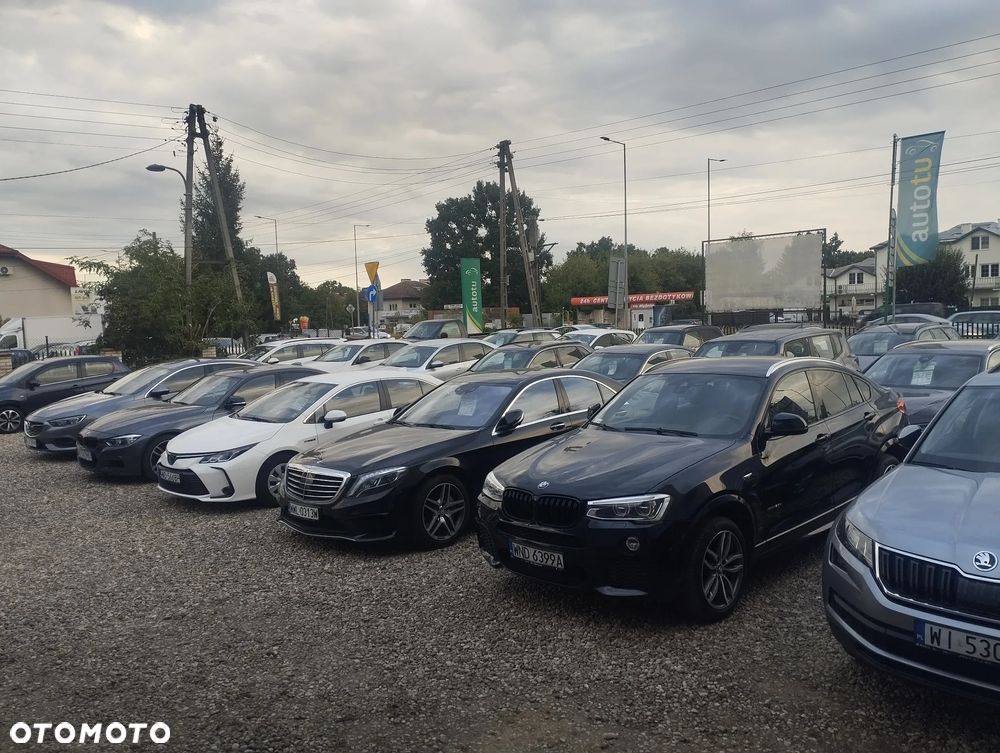 Toyota Corolla 1.8 Hybrid Active - 25