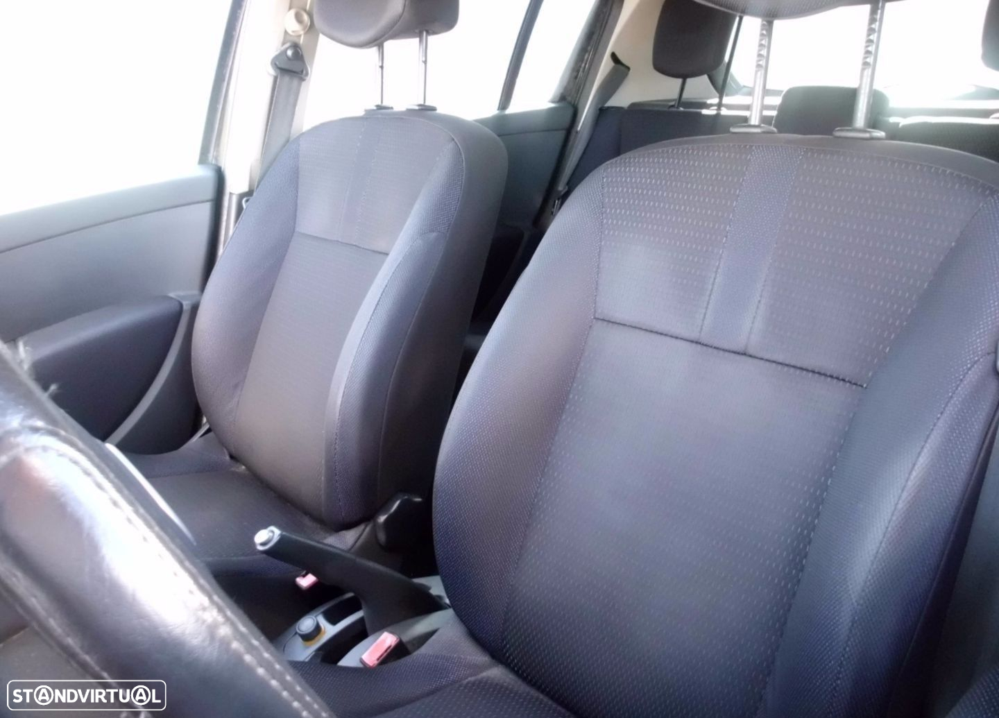 Peças Renault Clio III 2005 a 2010 - 26