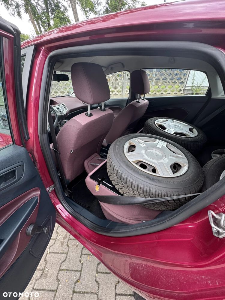 Ford Fiesta 1.25 Ambiente - 14