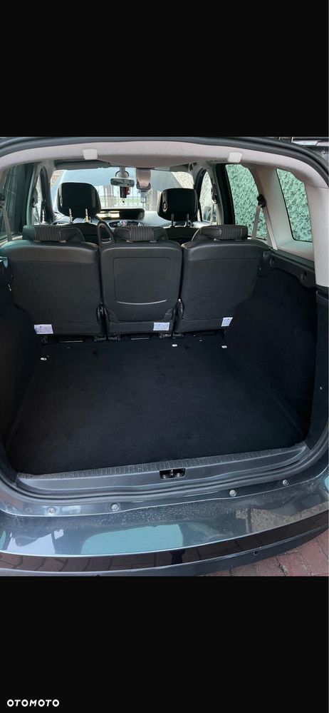 Renault Scenic - 8