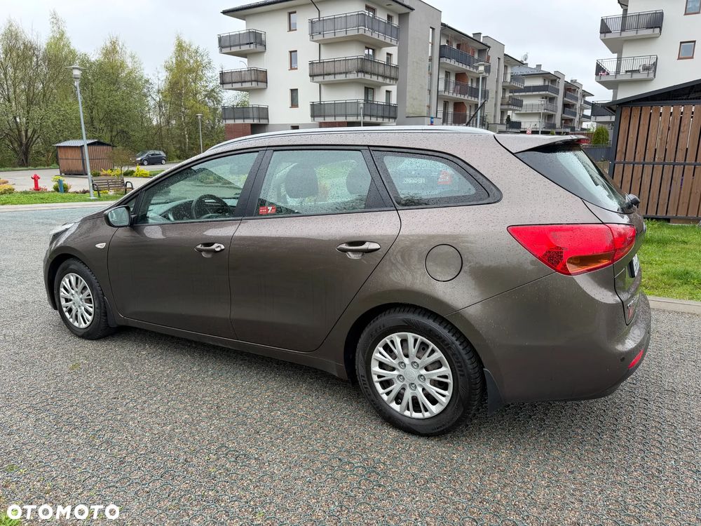 Kia Ceed 1.6 CRDi M - 7