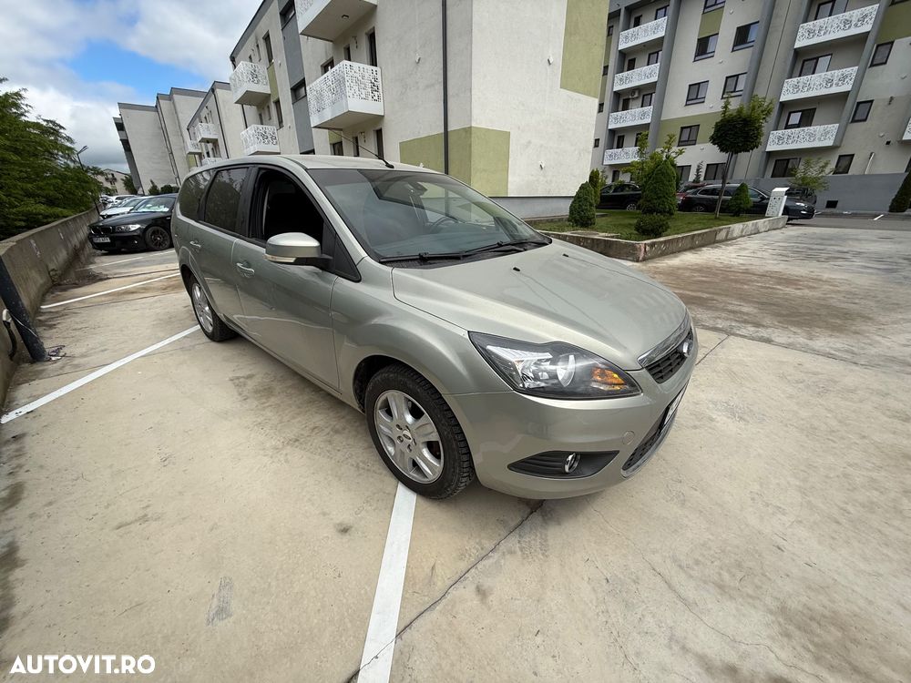Ford Focus 1.8 Silver Magic - 4