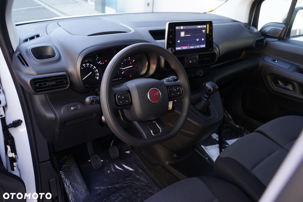 Fiat Doblo Cargo/Van - 12