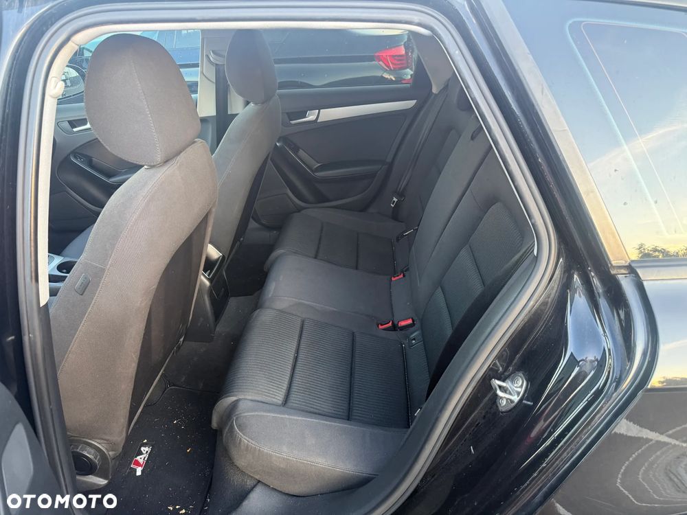 Audi A4 Avant - 14
