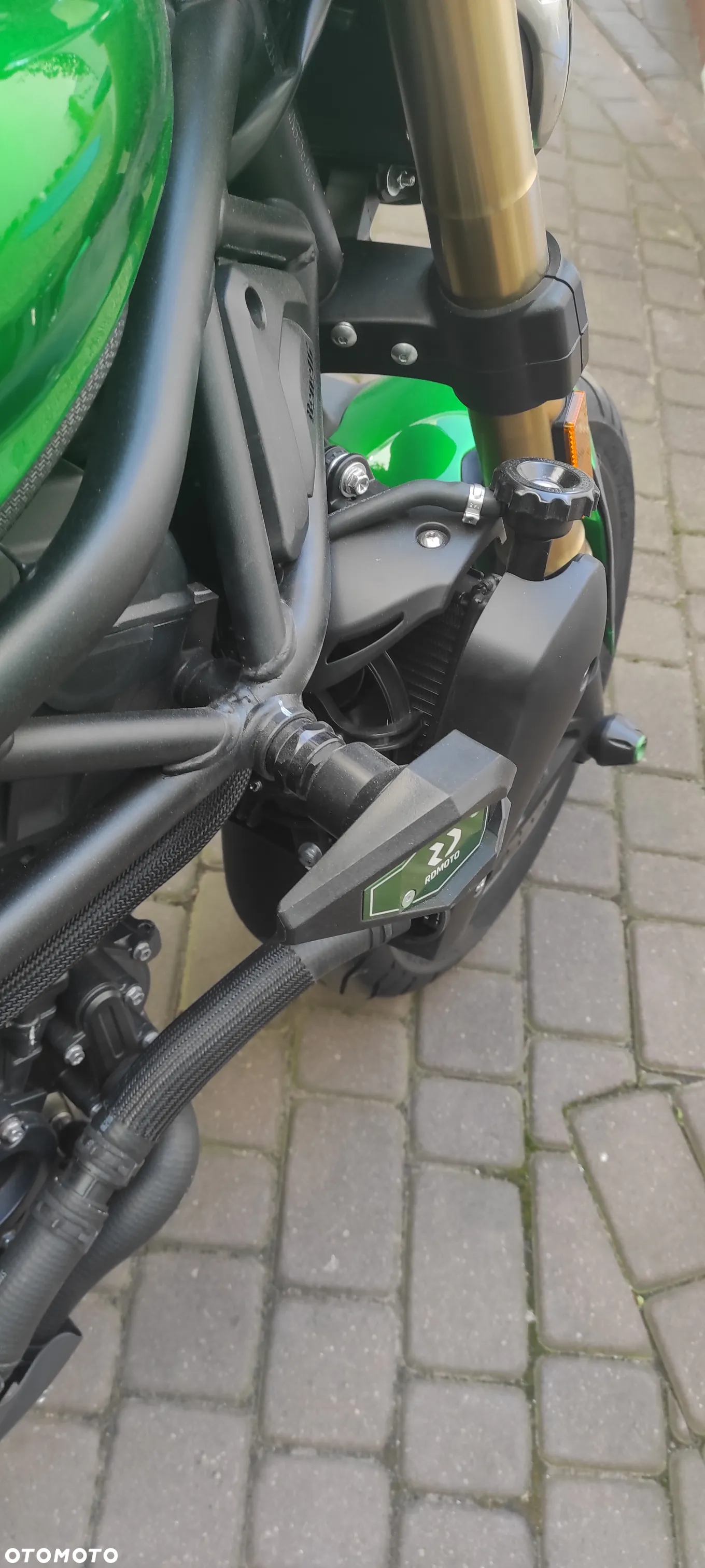 Benelli 752 S - 3