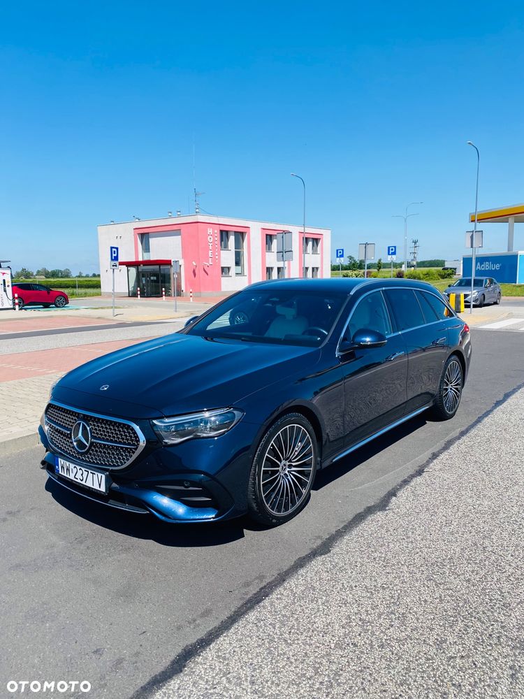 Mercedes-Benz Klasa E 220 d mHEV 4-Matic AMG 9G-Tronic - 2