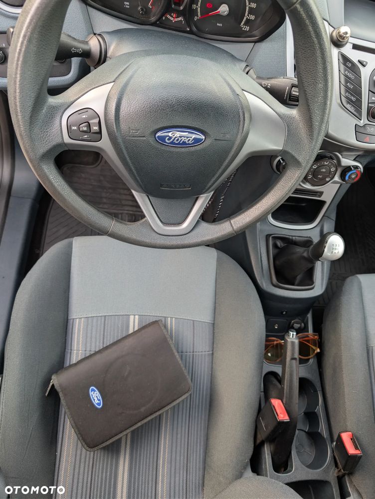 Ford Fiesta 1.4 Gold X - 19
