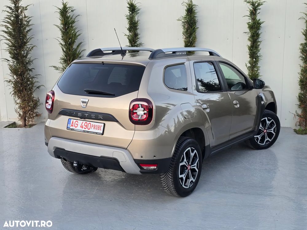 Dacia Duster TCe 150 4WD GPF Celebration - 3