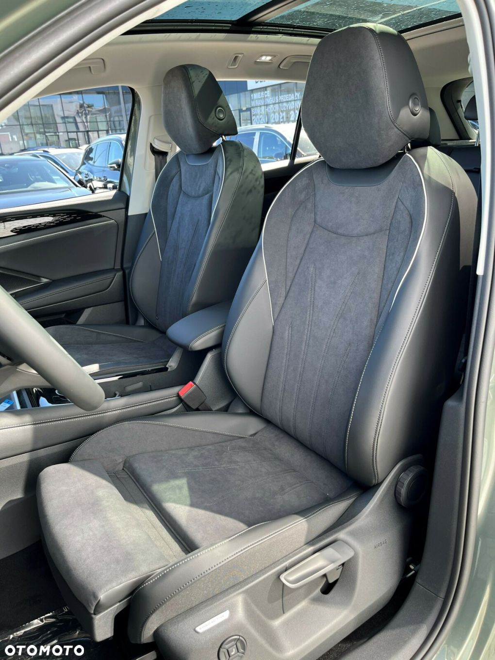 Volkswagen Tiguan - 9