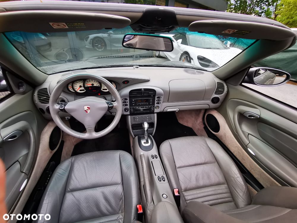 Porsche 911 Carrera 4 S Tiptronic - 22