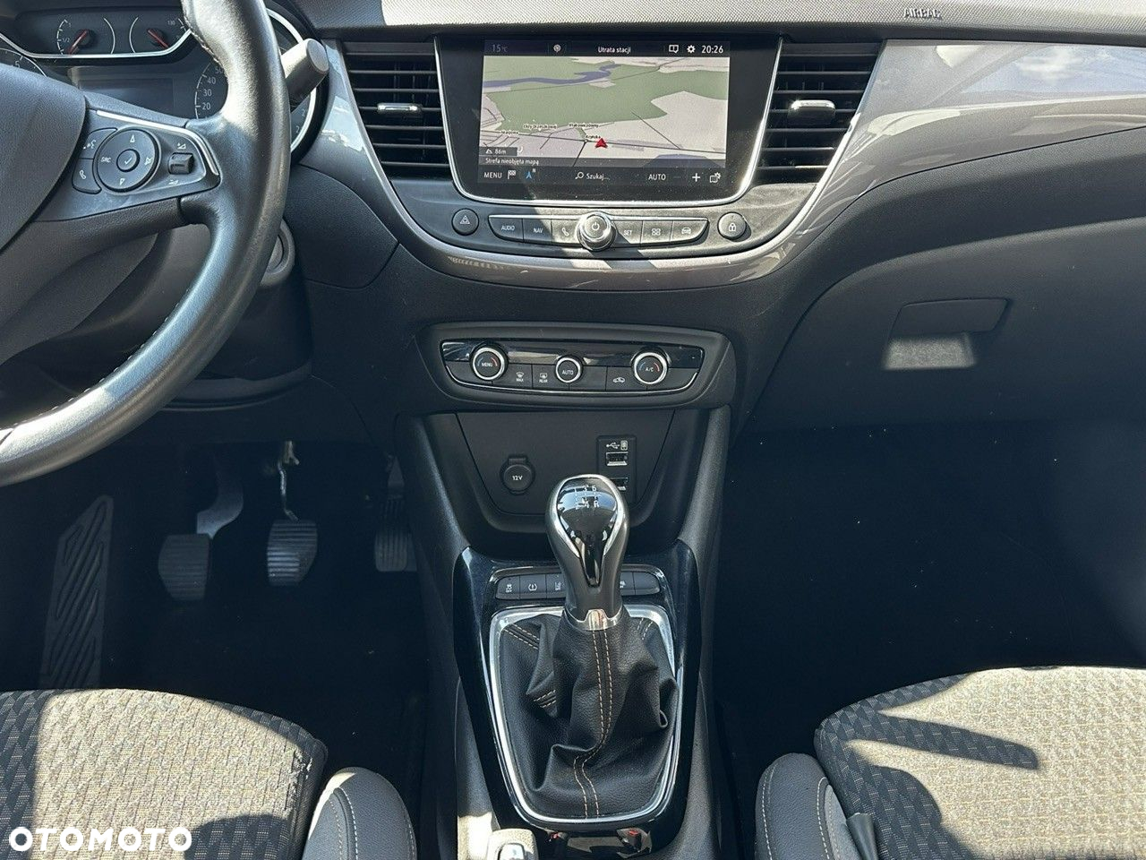 Opel Crossland X - 17