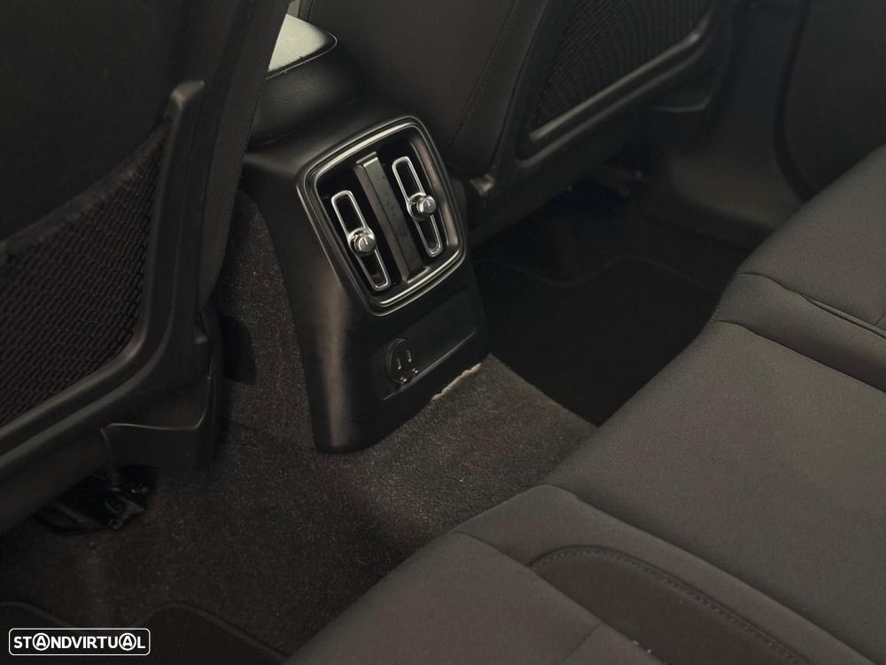 Volvo XC 40 1.5 T5 PHEV Inscription Expression - 20