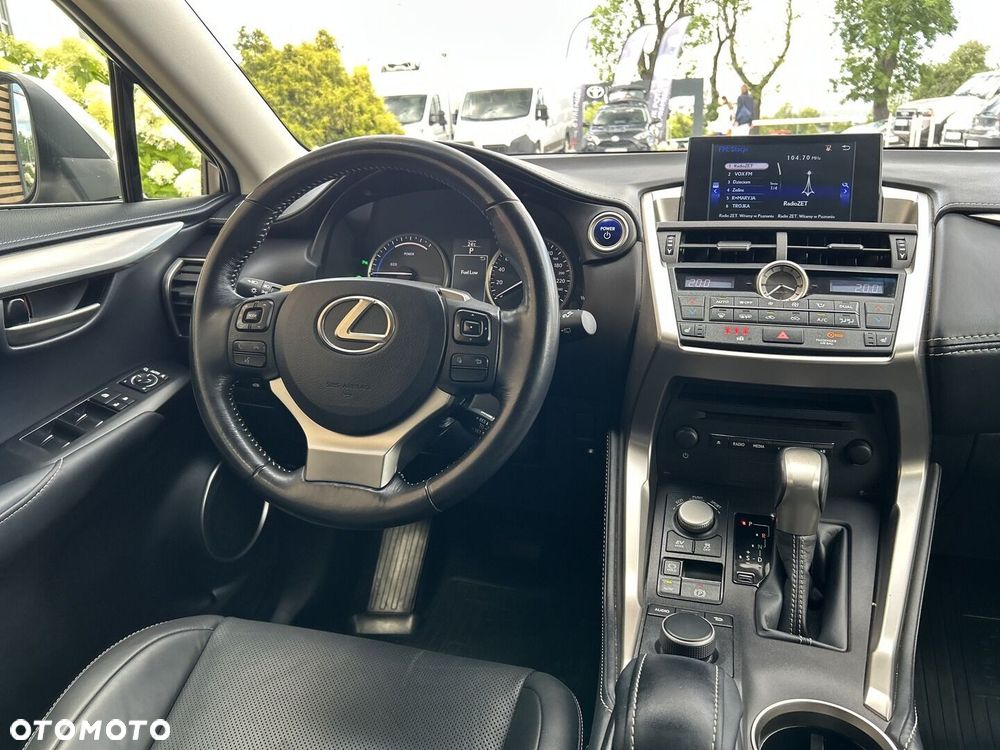 Lexus NX 300h Comfort AWD - 13