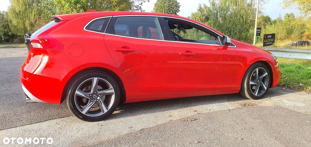 Volvo V40 D2 R Design - 29