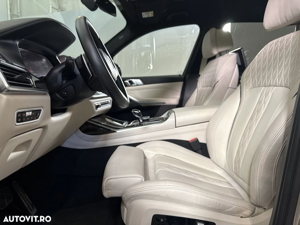 BMW X7 - 27