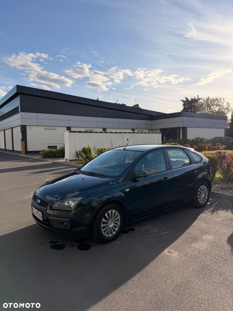 Ford Focus 1.6 16V Trend - 16