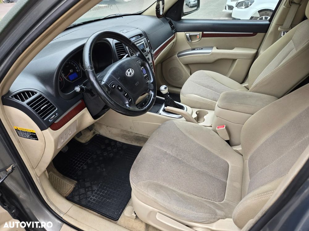 Hyundai Santa Fe 2.2 DSL VGT 5 SEATS 4WD - 8