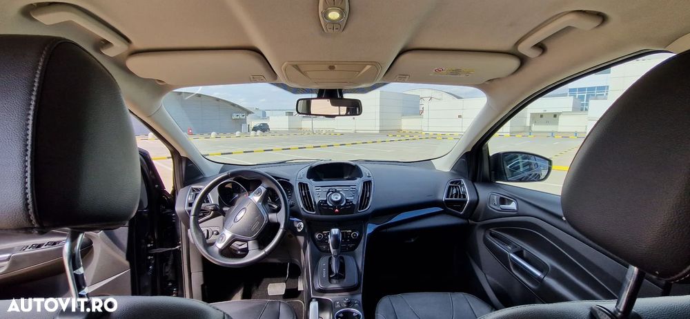 Ford Kuga 2.0 TDCi 4x4 Aut. Titanium - 9