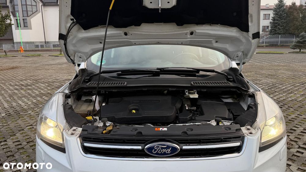 Ford Kuga 2.0 TDCi 4x4 Titanium - 11