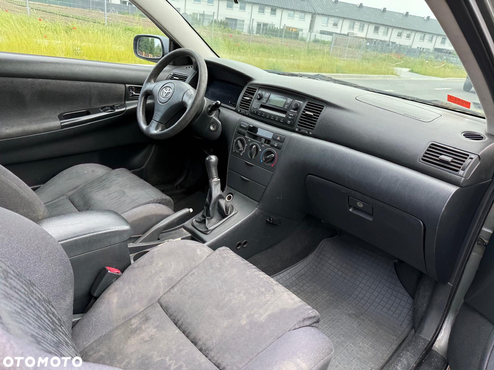 Toyota Corolla 1.4 VVT-i - 8