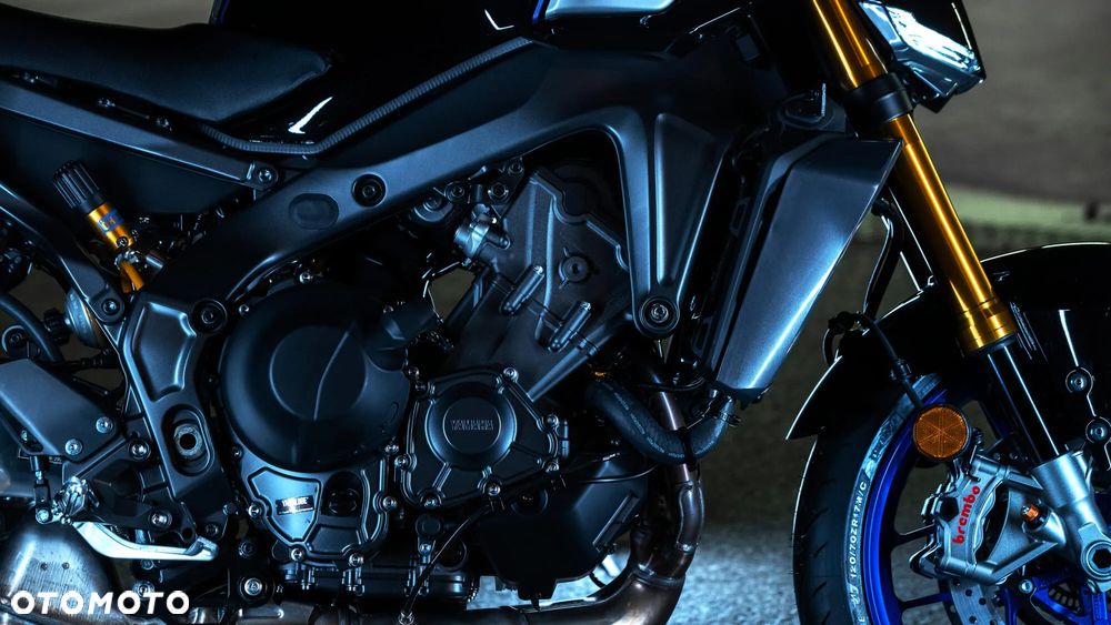 Yamaha MT - 12