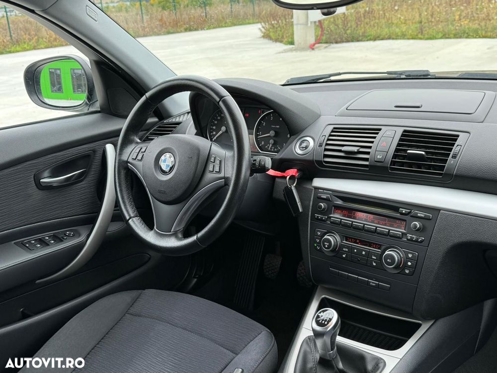 BMW Seria 1 116i Sport Line - 8