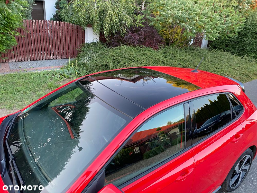 Volkswagen Polo 2.0 TSI GTI - 24