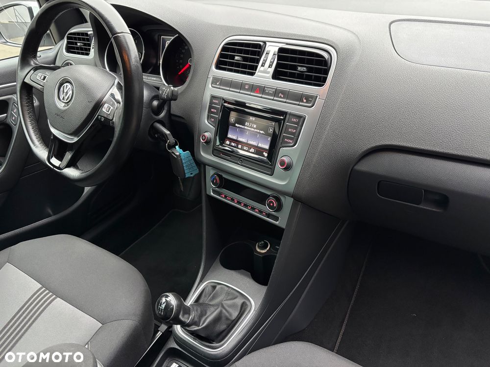 Volkswagen Polo 1.0 Allstar - 9