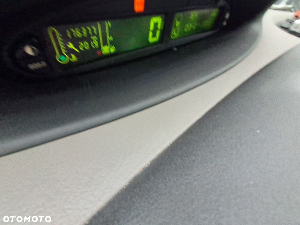 Citroën Xsara Picasso - 18