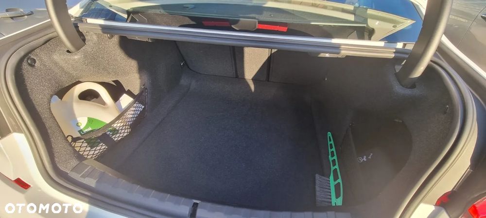 BMW Seria 3 330i xDrive M Sport sport - 13