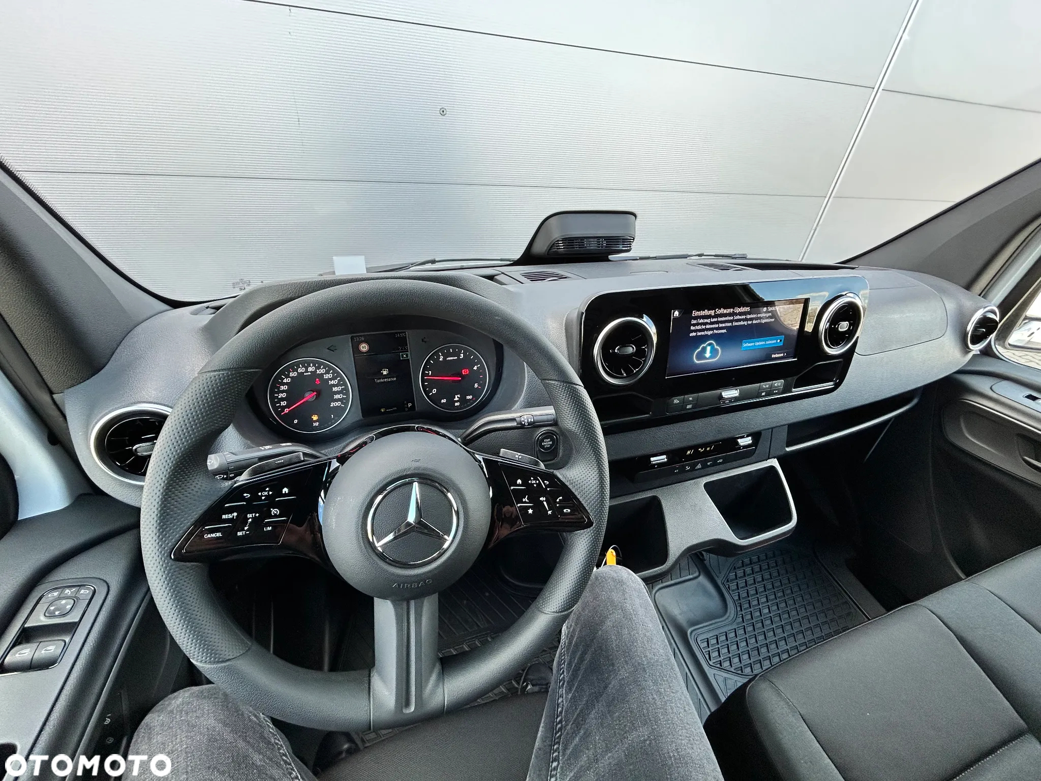 Mercedes-Benz Sprinter 317 Furgon Ekstradługi (L4H2) - 13