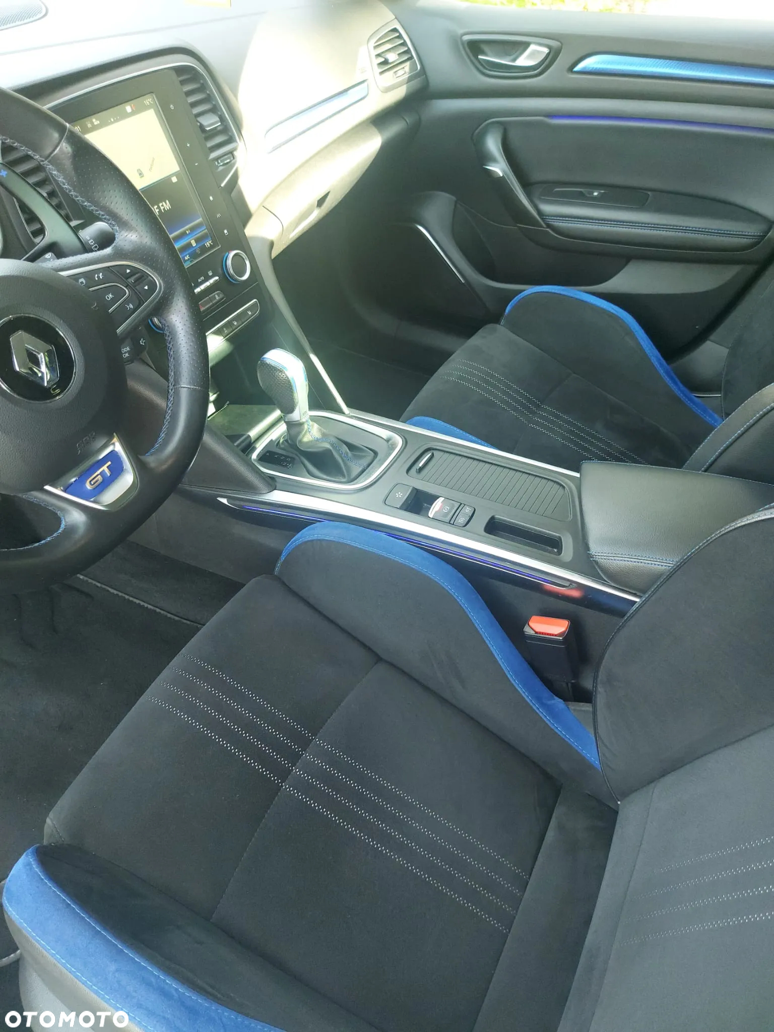 Renault Megane 1.6 TCe GT EDC - 9