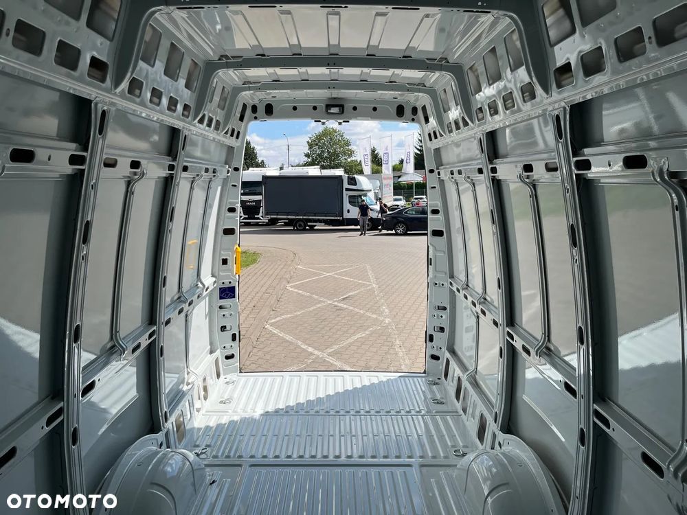 Iveco Daily - 9