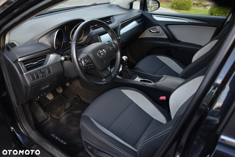 Toyota Avensis 1.8 Edition (2014) - 8
