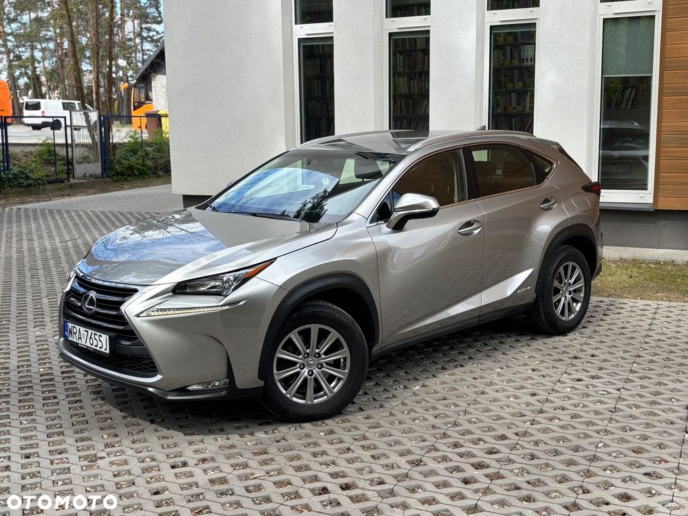 Lexus NX 300h Elite AWD - 1