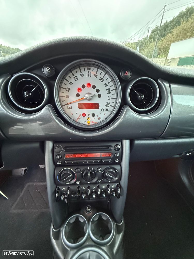 MINI 3 Portas One 1.6 - 6