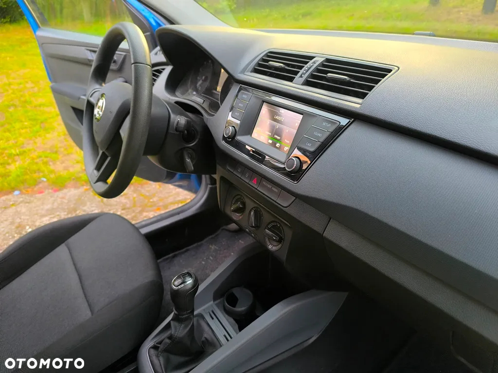 Skoda Fabia 1.0 MPI Cool Plus - 28