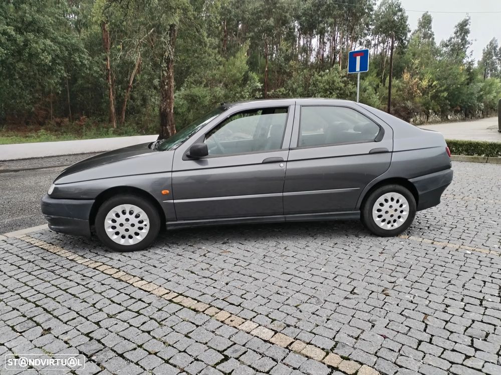 Alfa Romeo 146 1.4 TS 16V Confort - 5