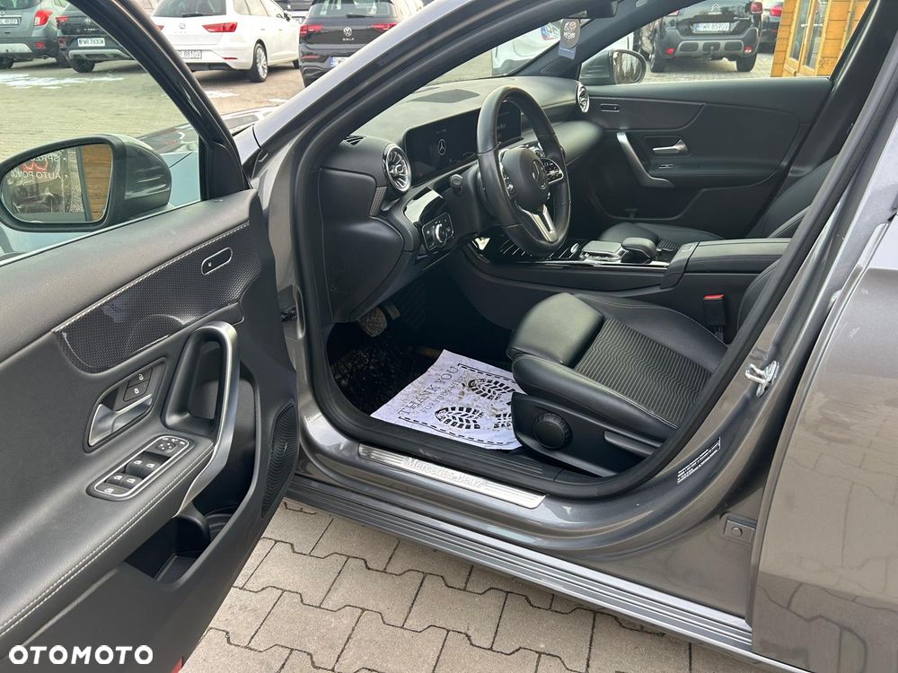 Mercedes-Benz Klasa A 200 7G-DCT Edition 2020 - 17