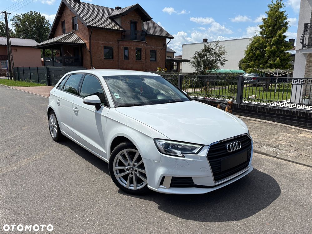 Audi A3 Sportback - 4