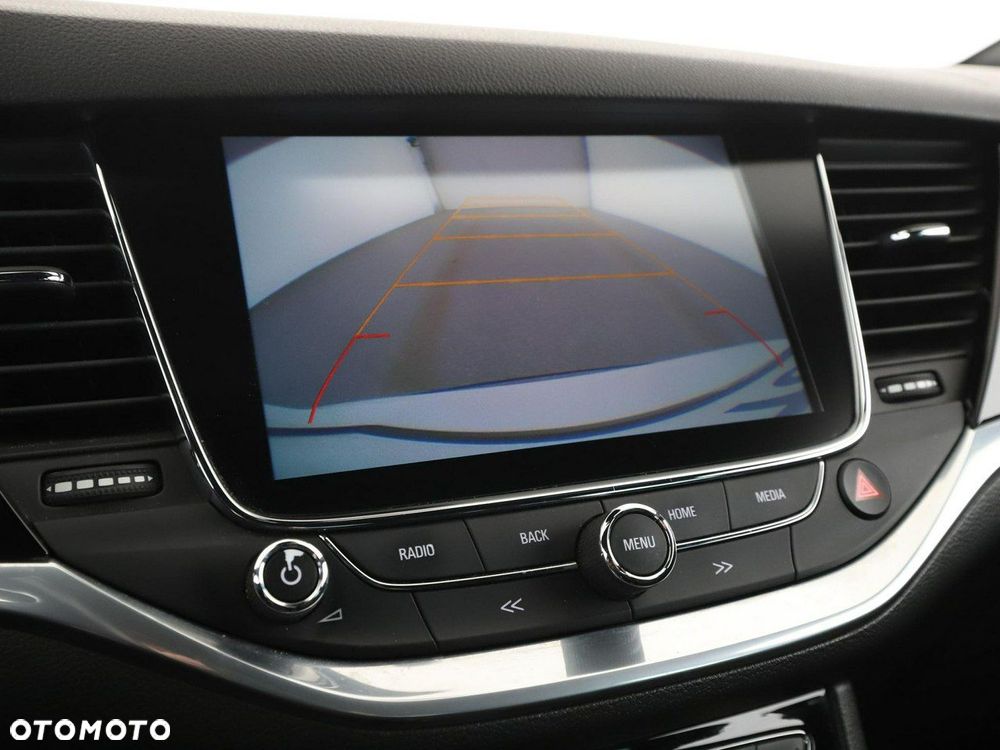 Opel Astra 1.4 Turbo Dynamic - 24