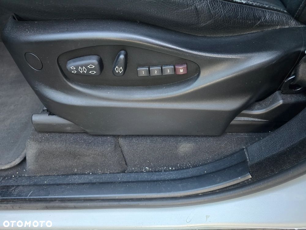 BMW X5 3.0 i - 16